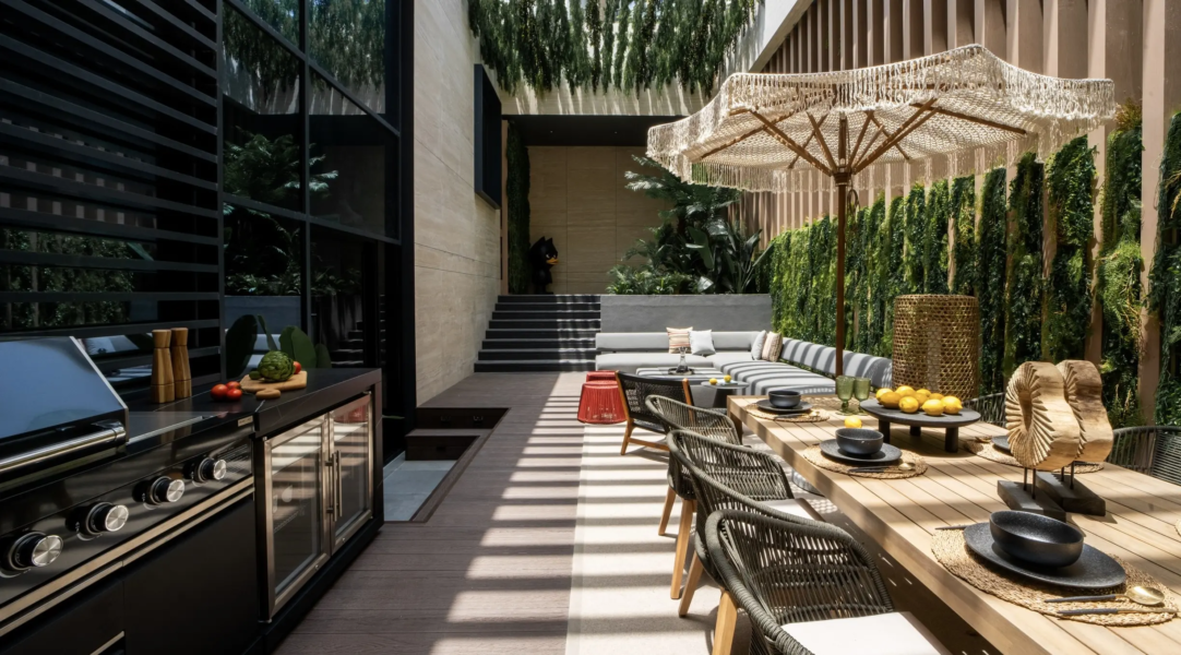 bbq area 2