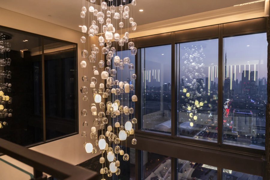 upper level at 2br at one zaabeel