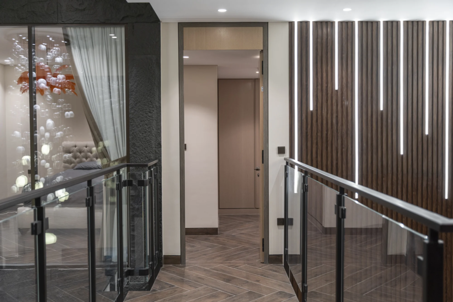 bridge at 2br at one zaabeel