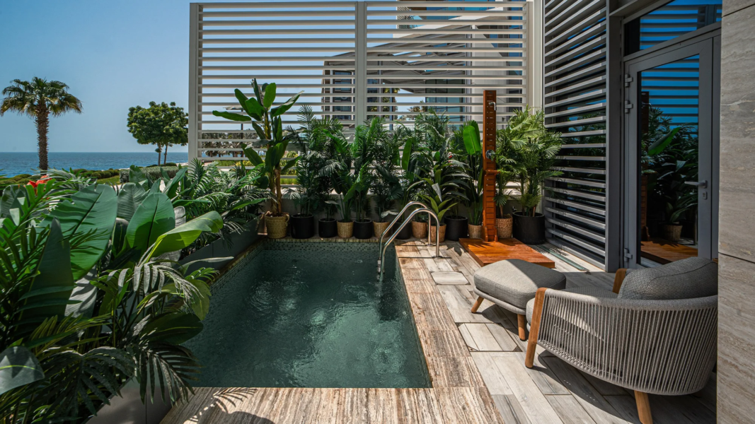 pool
